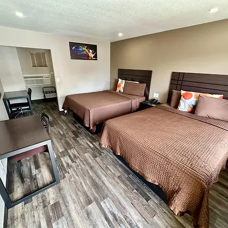 West Inn Nau - Downtown Flagstaff-3